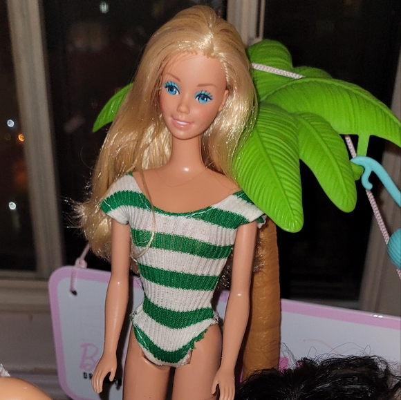 1980 Great Shape Barbie by Mattel - Picture 7 of 9
